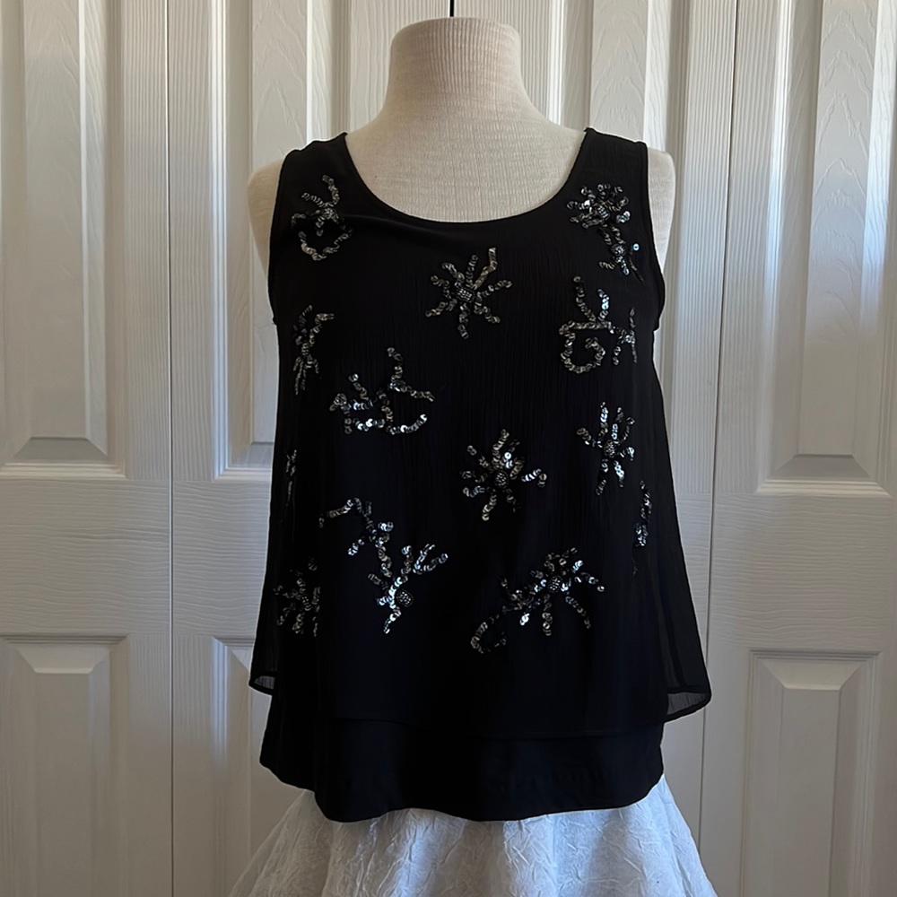 LOGO Black Sequins/Beads Sleeveless Round Neck Top Size Small